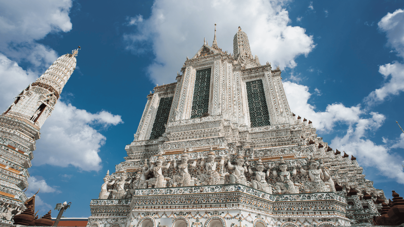 A Brief History of Wat Arun